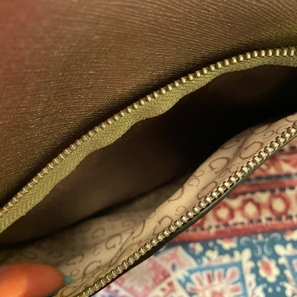 Guess backpack - Picture 9 of 9